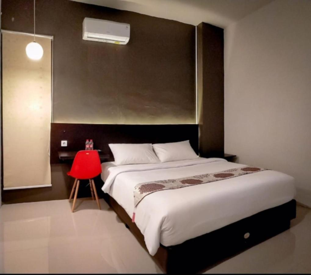 Cendana Coliving Solo Baru Surakarta (Solo) Exterior foto